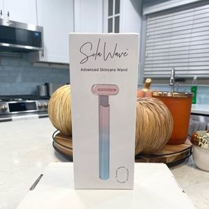 NEW SolaWave Advanced Skincare Wand